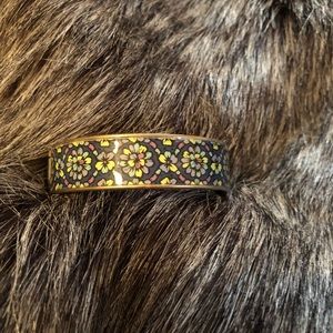 Vera Bradley hinge bracelet